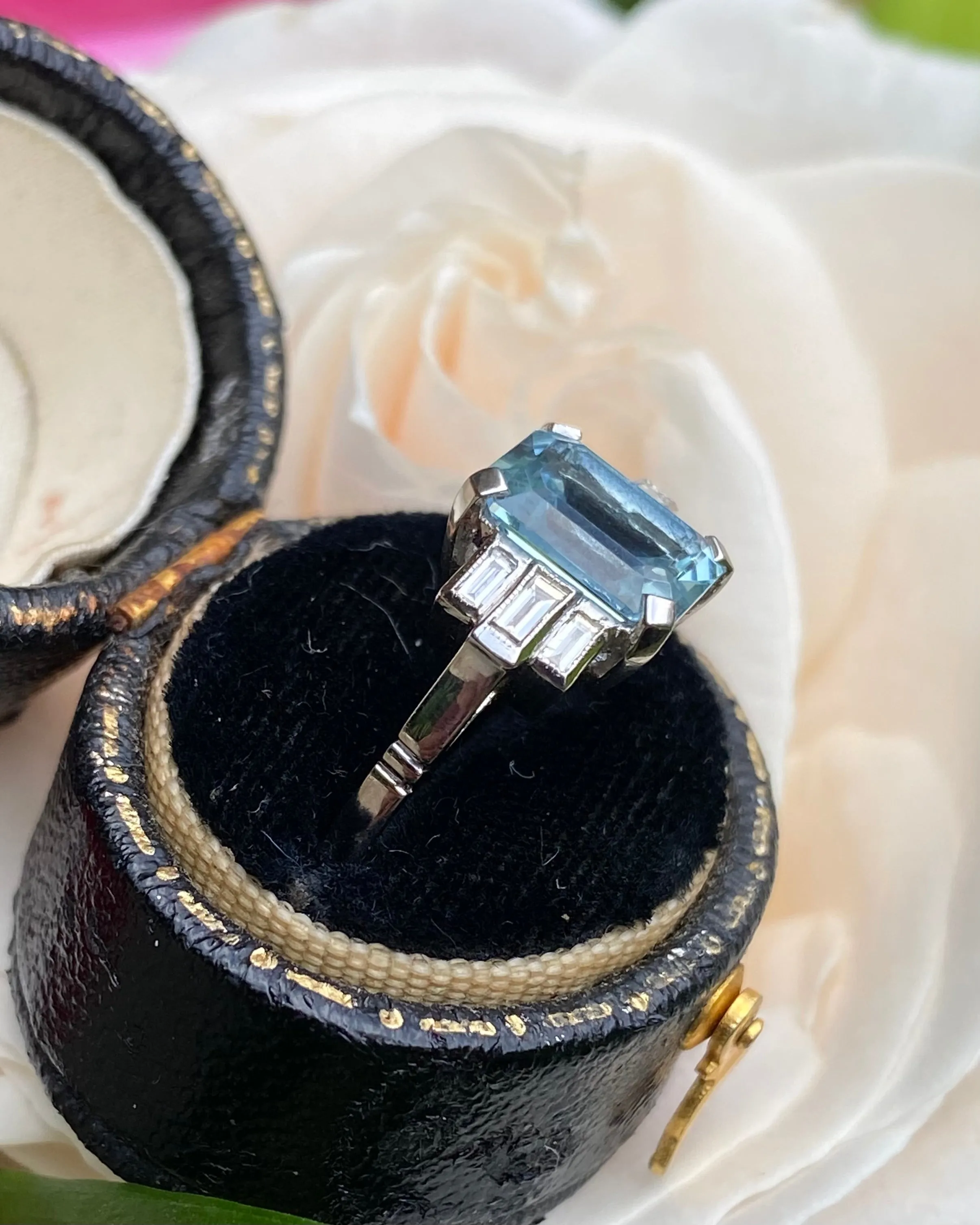 Art Deco Aquamarine and Diamond Platinum Ring 0.25ct   2.40ct