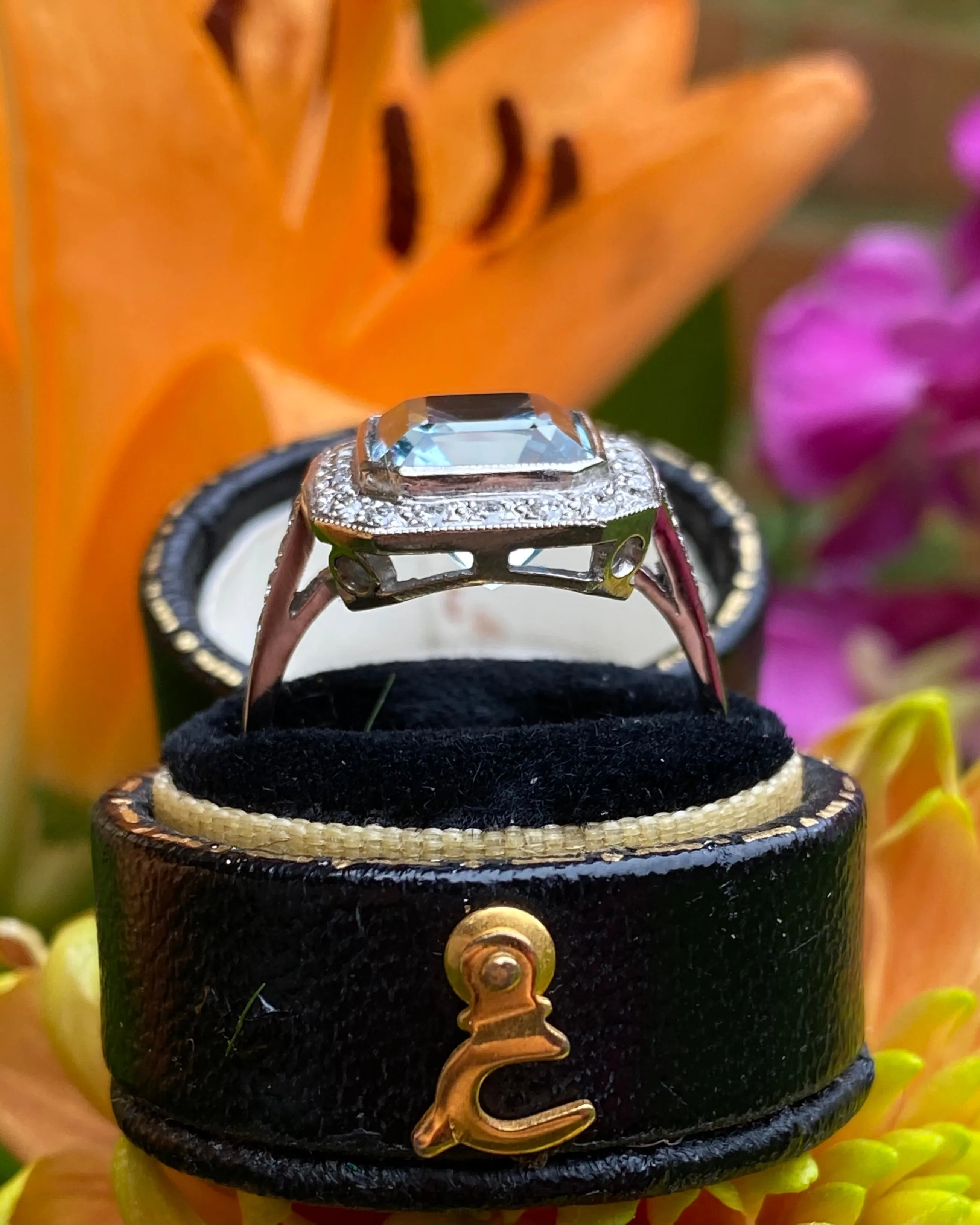 Art Deco Aquamarine and Diamond Ring 0.50ct   3.65ct Platinum