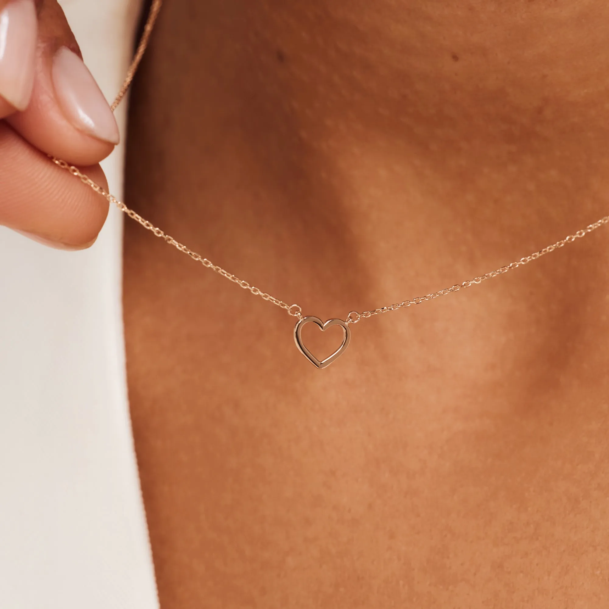 Cadeau d'Isabel 14 karat rose gold necklace & bracelet set with heart