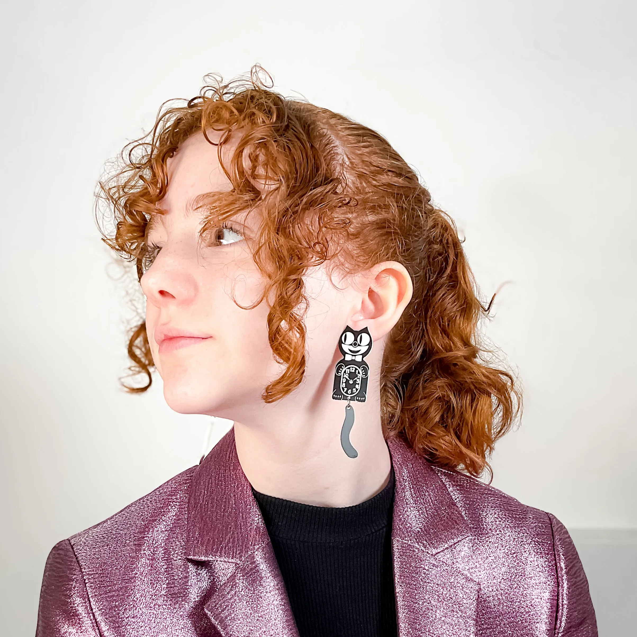 Cat CLAW-K Earrings Officially Licensed Kit-Cat Klock ? (regular sized)