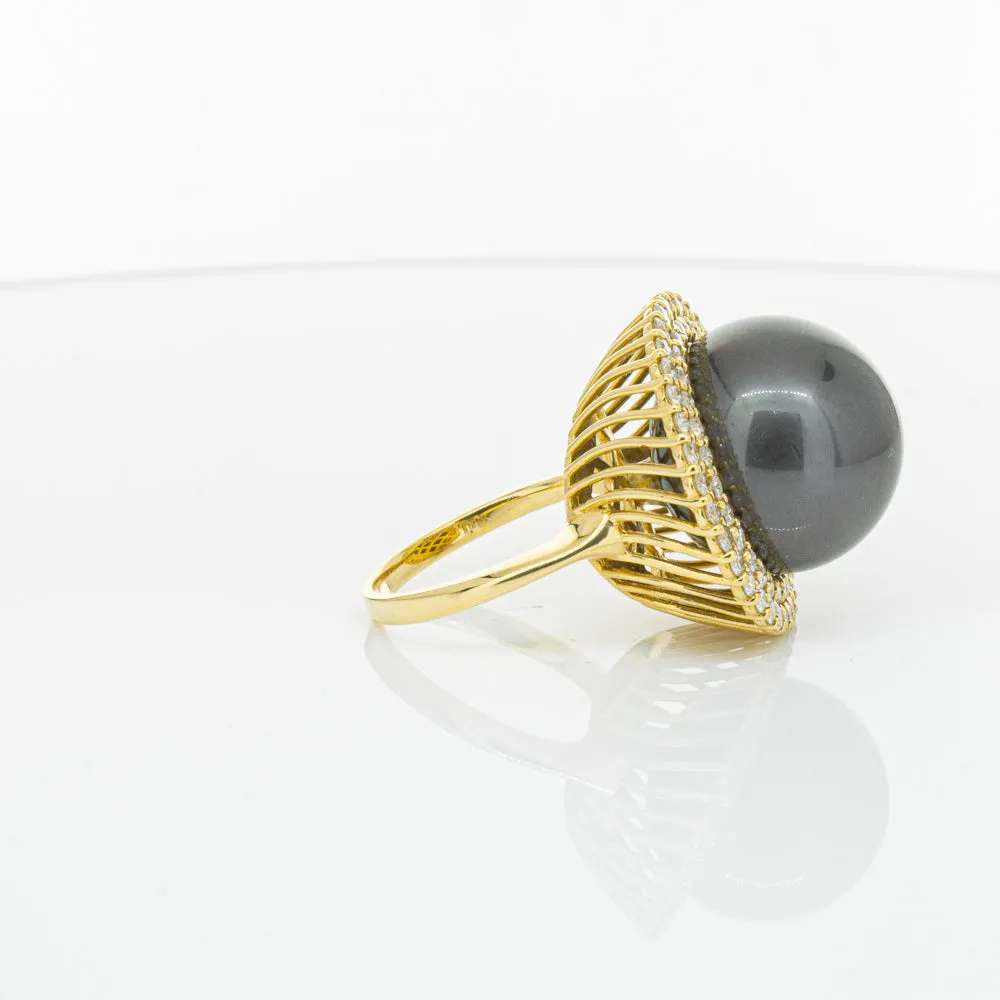 Deja Vu 18ct Yellow Gold 16mm Black Pearl & Diamond Ring