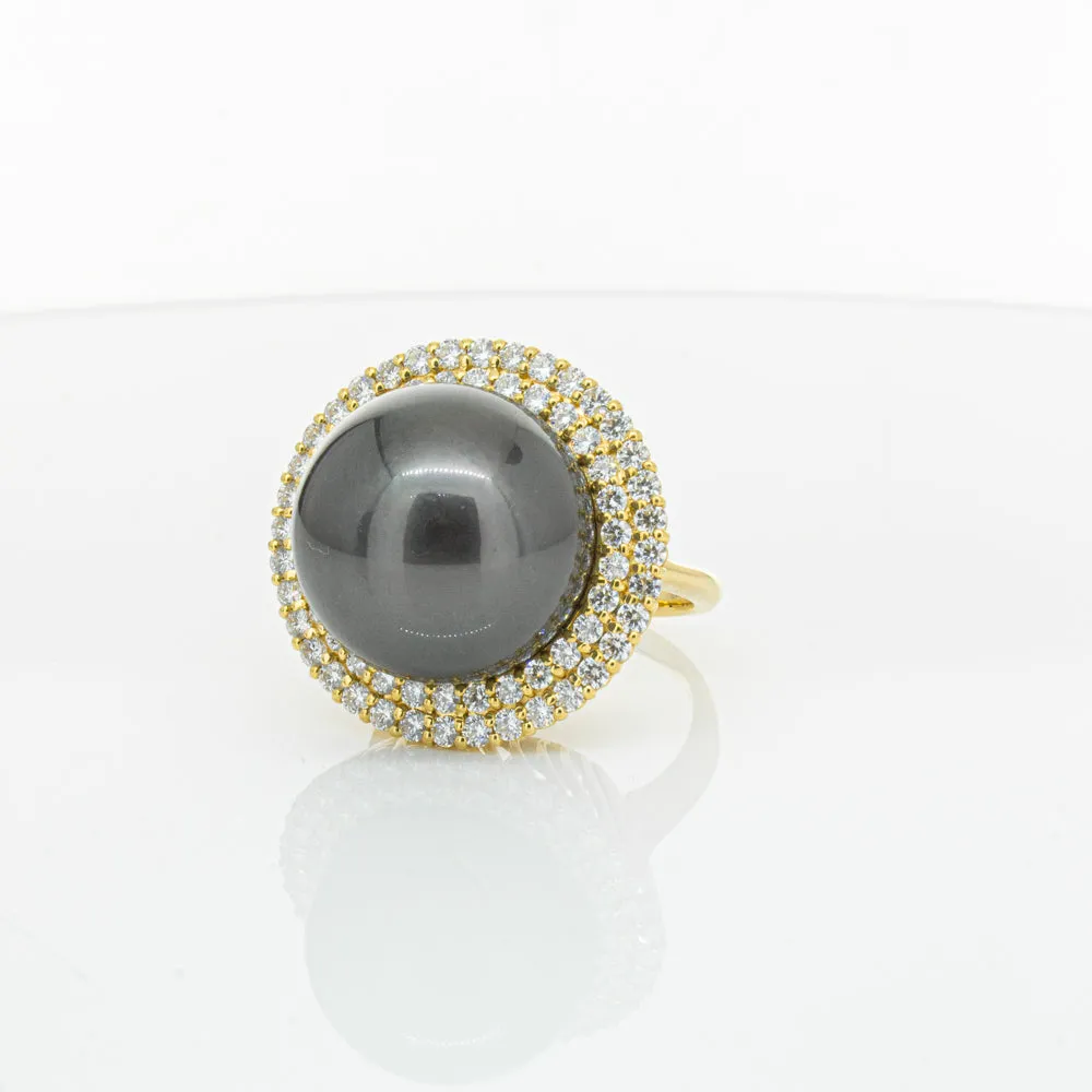Deja Vu 18ct Yellow Gold 16mm Black Pearl & Diamond Ring