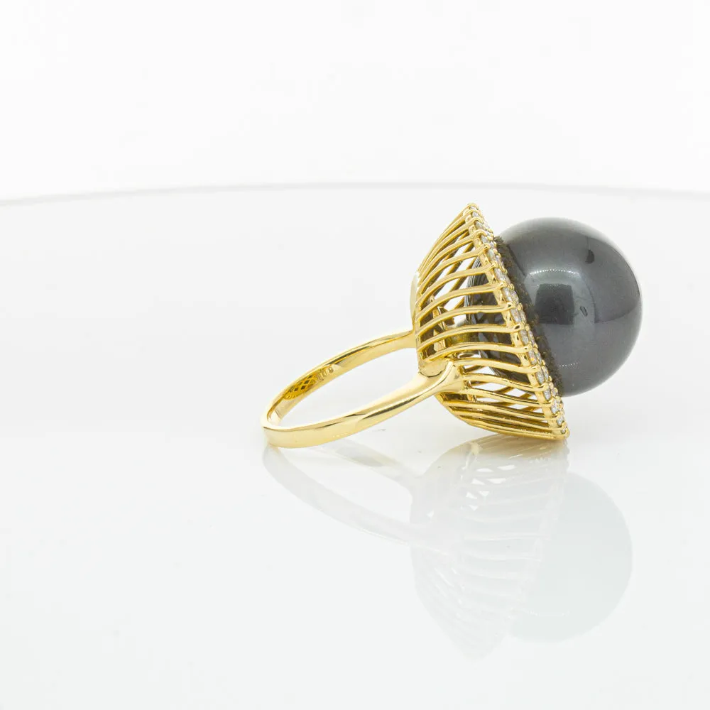 Deja Vu 18ct Yellow Gold 16mm Black Pearl & Diamond Ring
