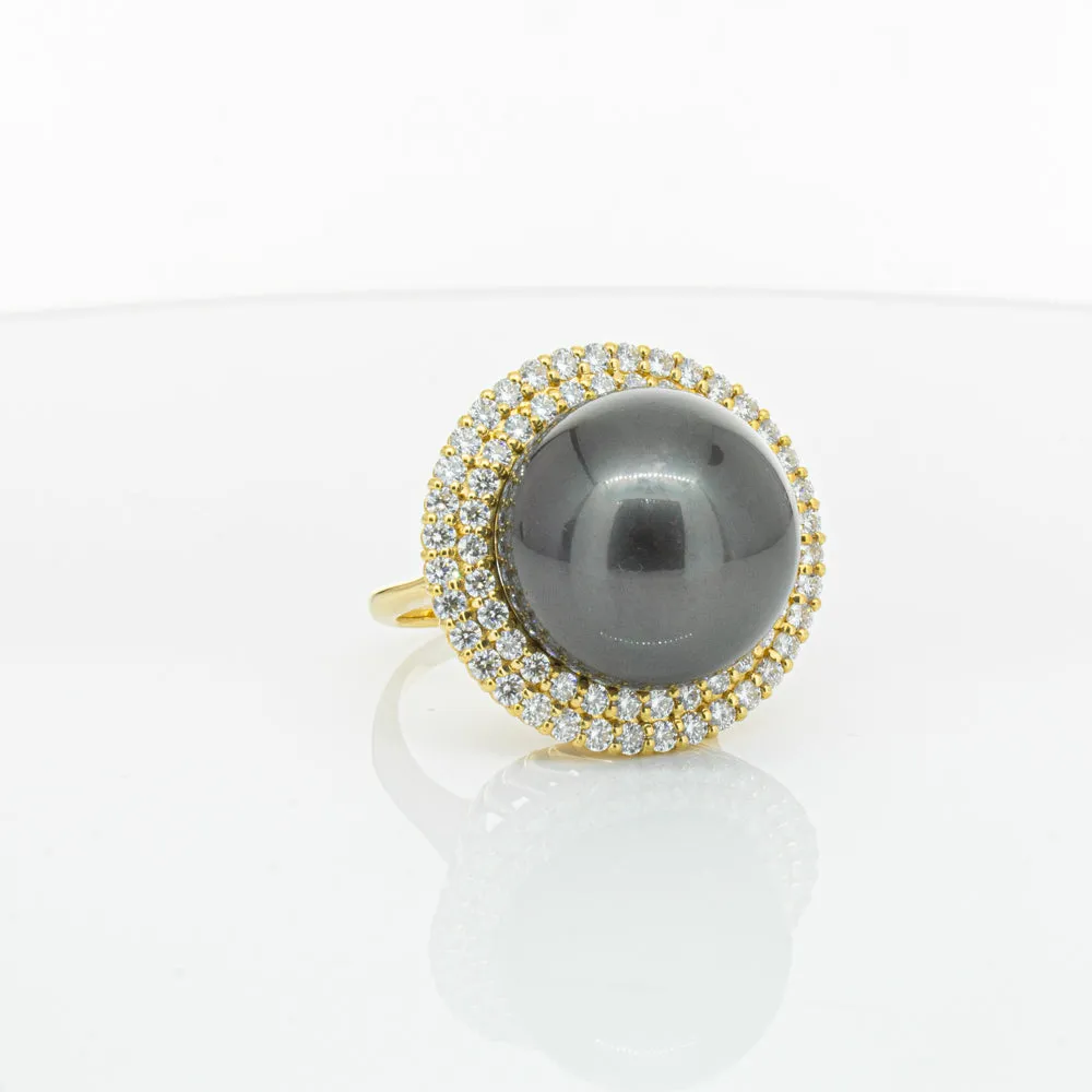 Deja Vu 18ct Yellow Gold 16mm Black Pearl & Diamond Ring