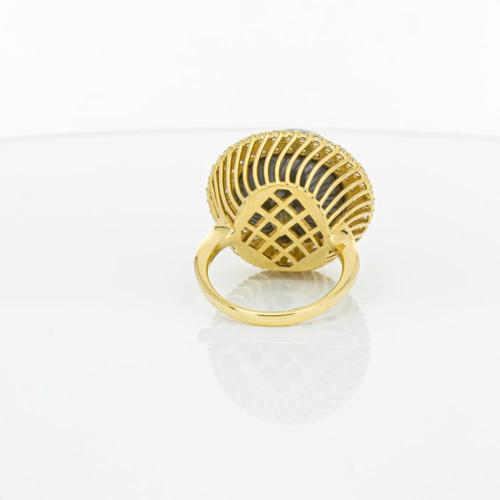 Deja Vu 18ct Yellow Gold 16mm Black Pearl & Diamond Ring