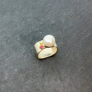 Mab Pearl & Ruby Wide Square Ring