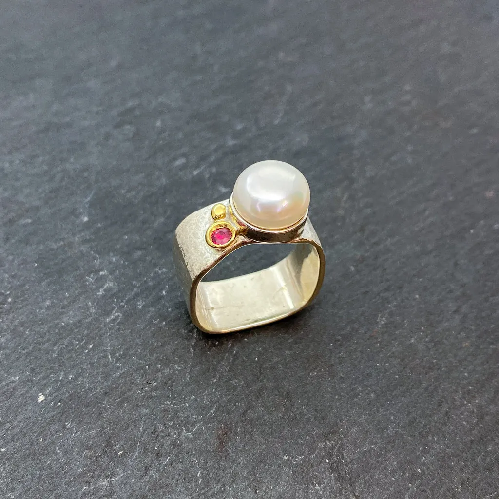 Mab Pearl & Ruby Wide Square Ring