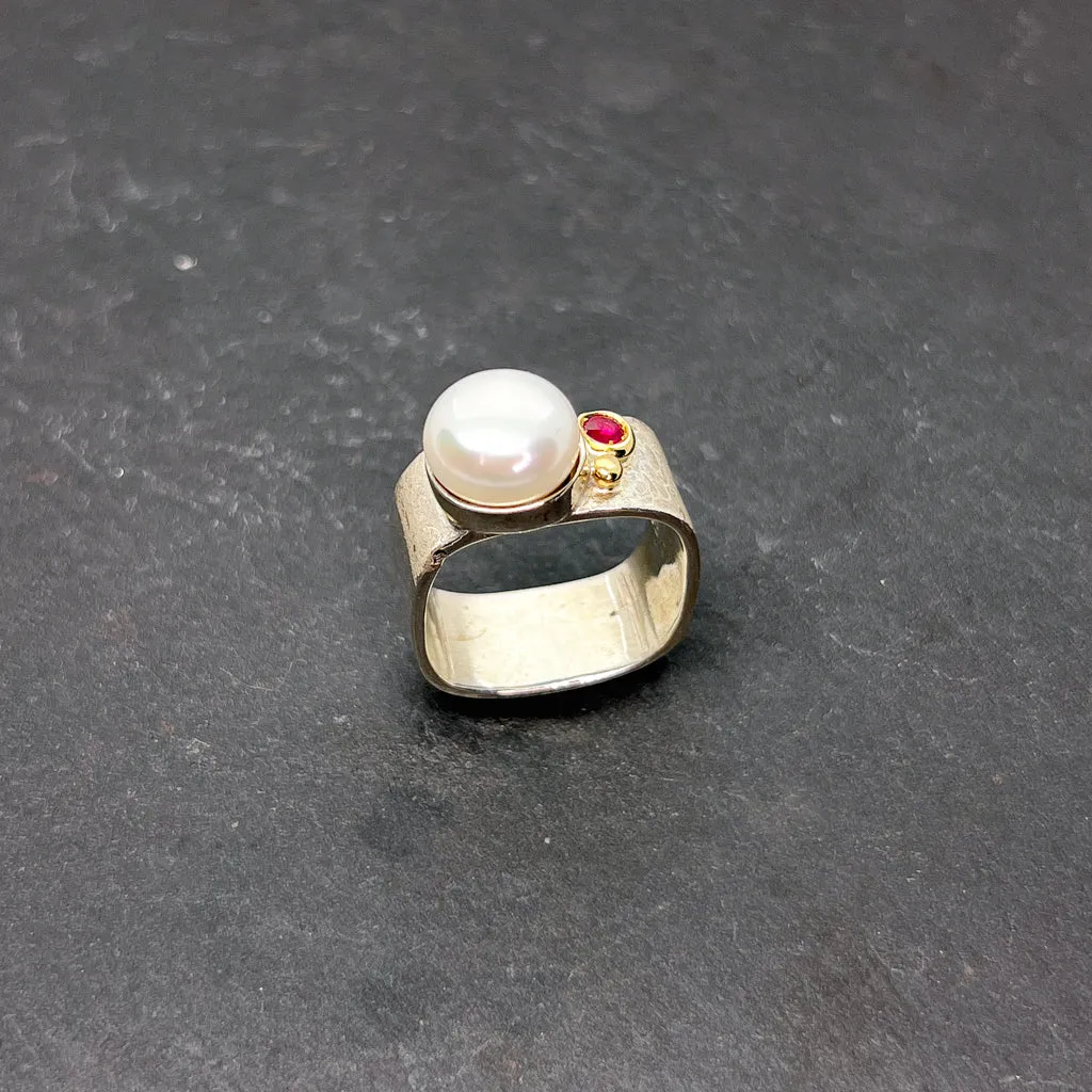 Mab Pearl & Ruby Wide Square Ring