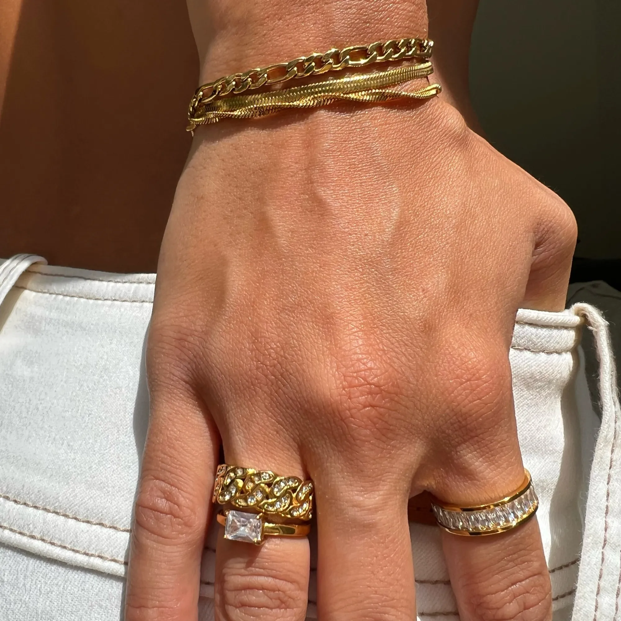 Nic Herringbone Chain Bracelet