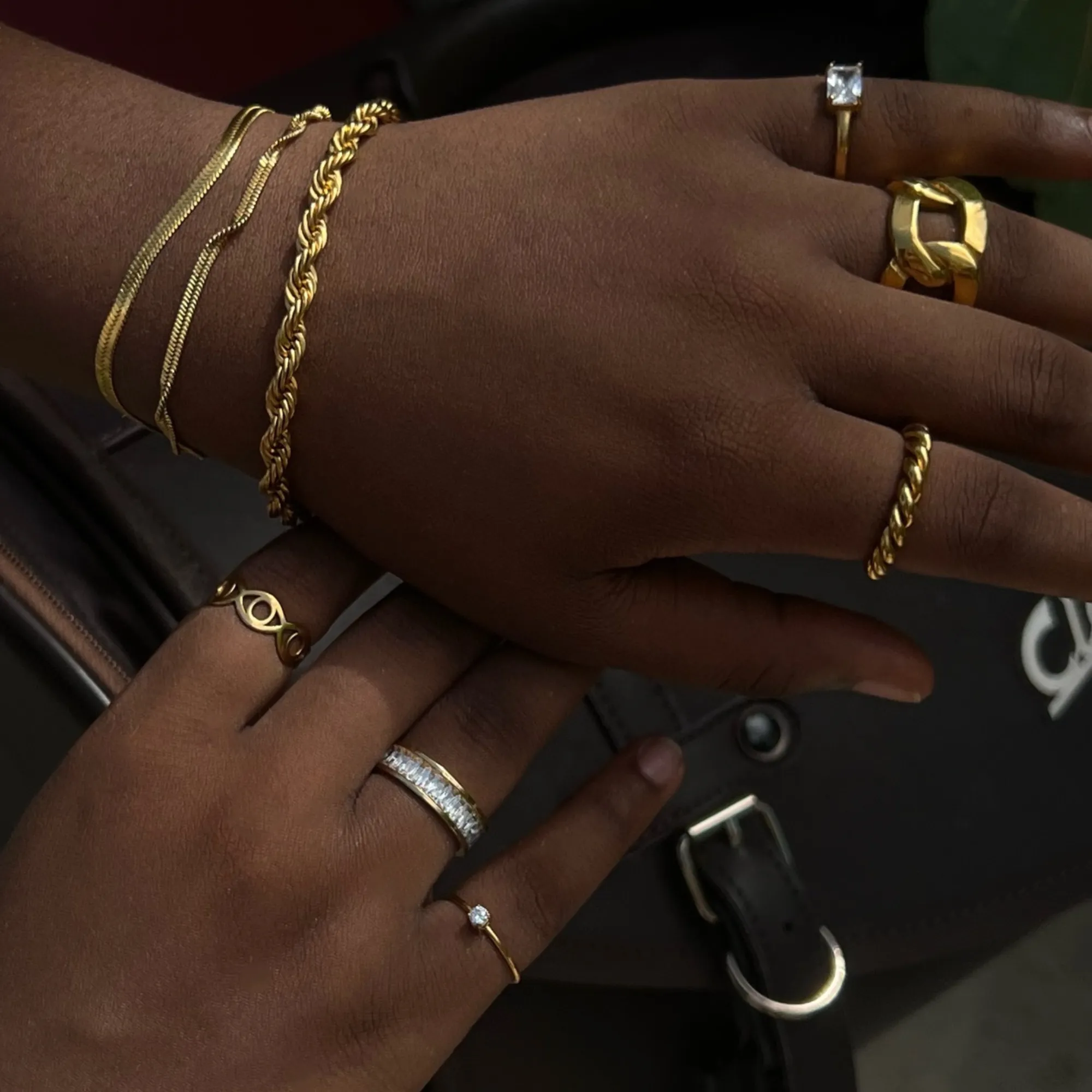 Nic Herringbone Chain Bracelet