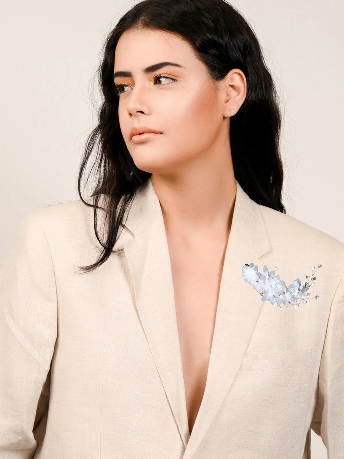 Odette Women White Fabric Brooch