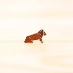 Origami Pin ?C Dachshund