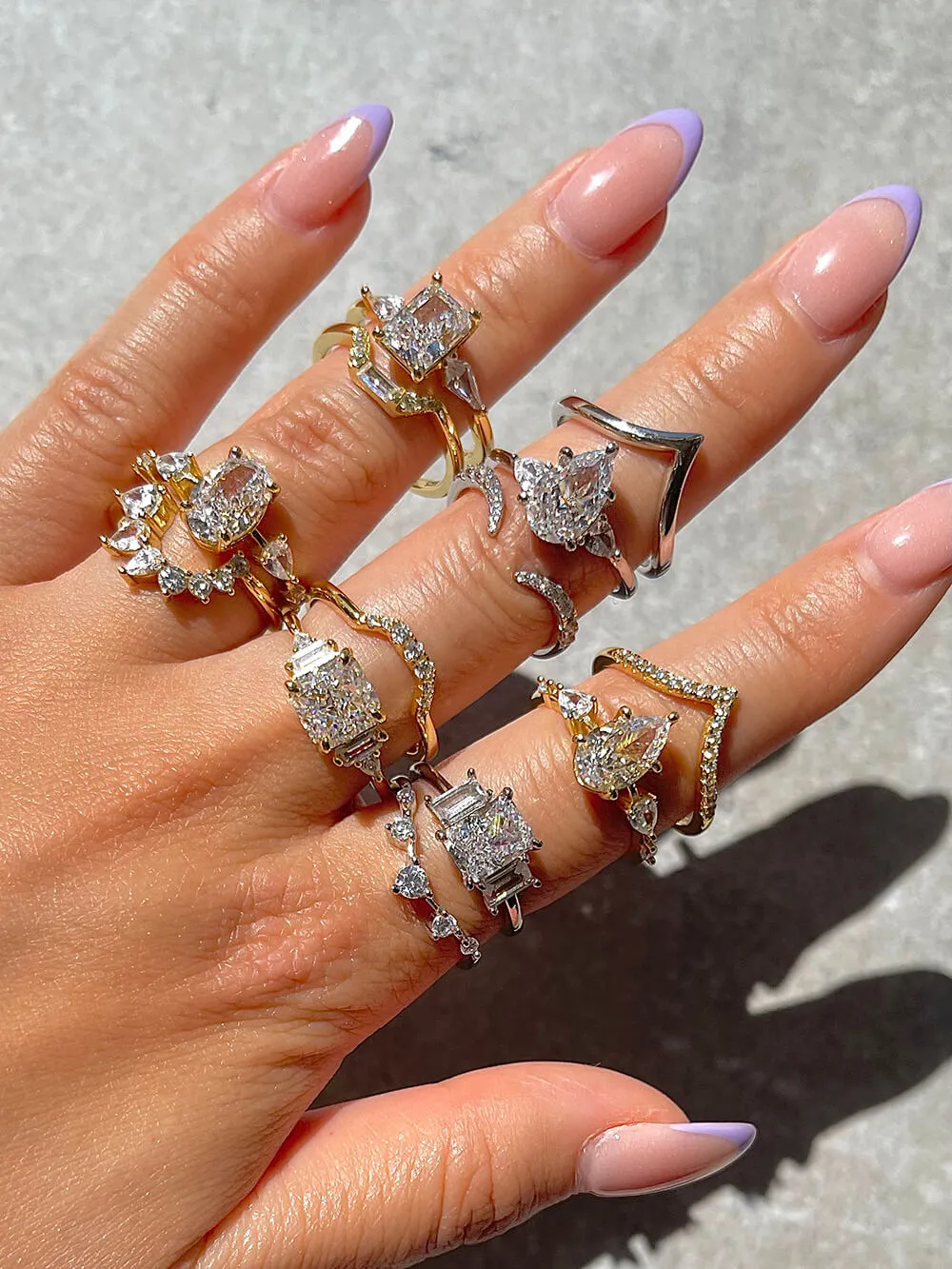 Pav Wishbone V | Stacking Ring