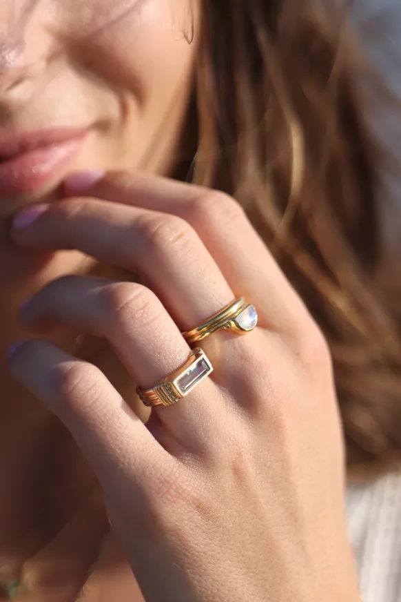 Phoebe Apatite Gold Ring