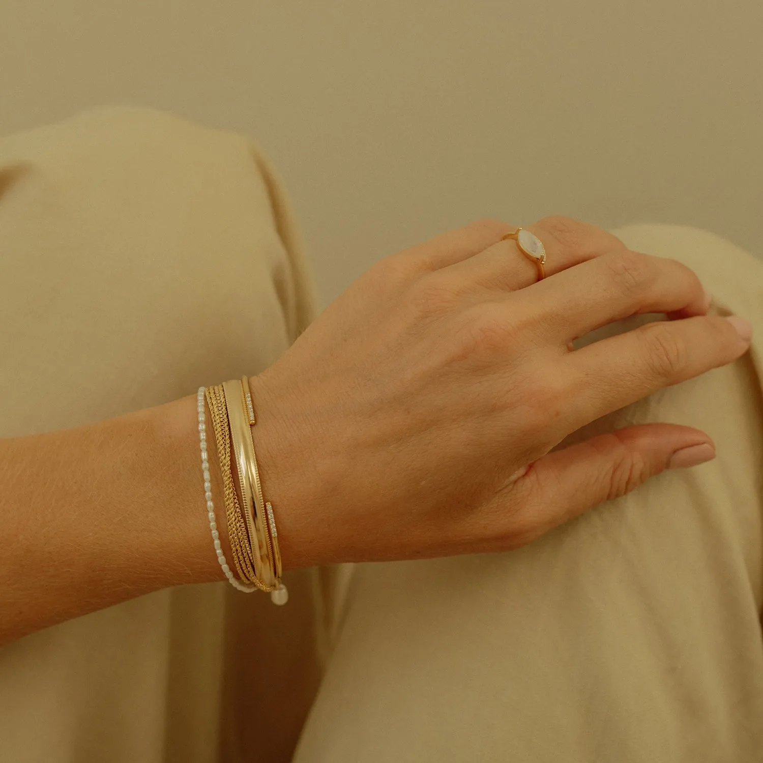 Reign Cuff