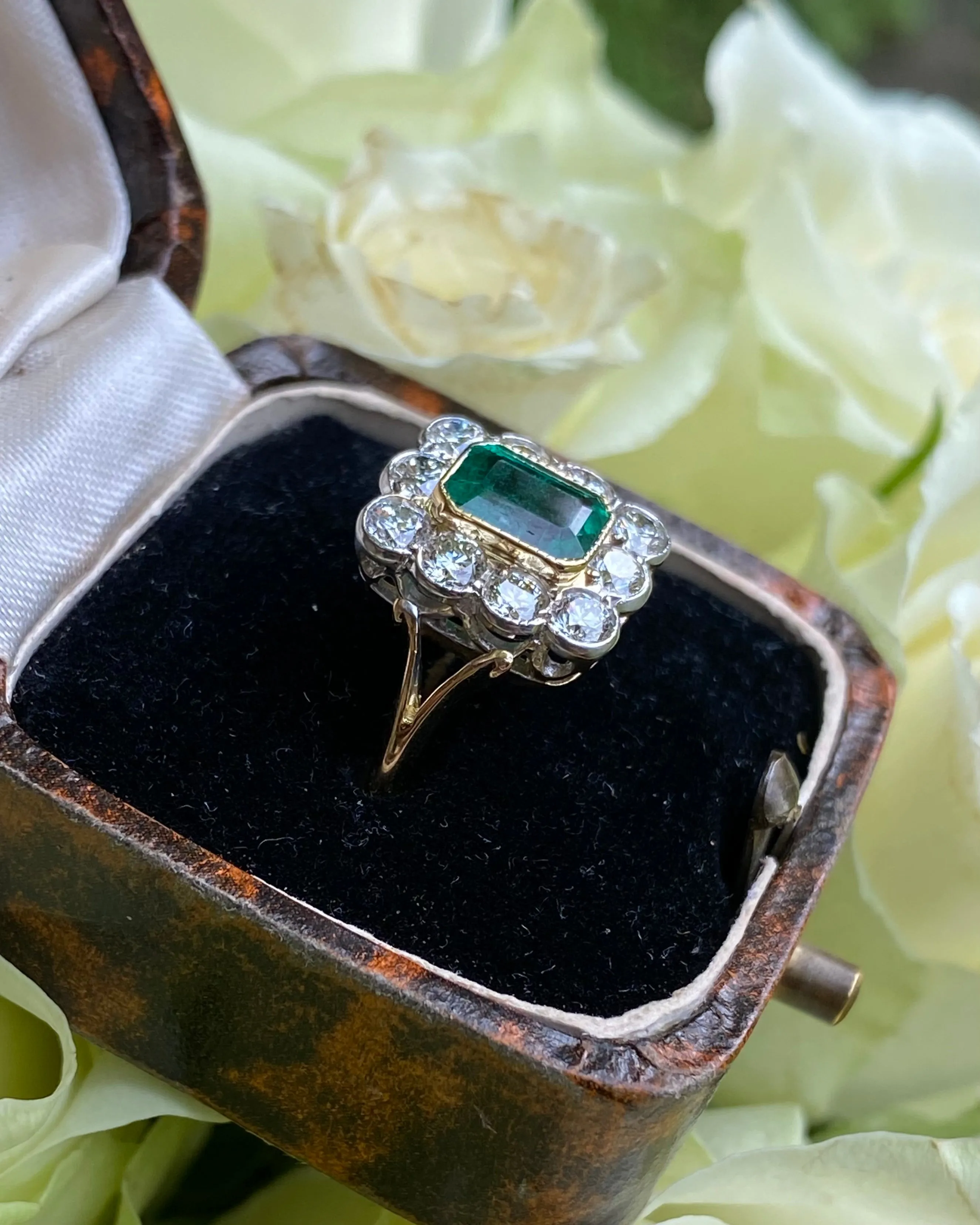 Victorian Emerald and Diamond Cluster Ring 18ct Yellow Gold 0.90ct   1.0ct